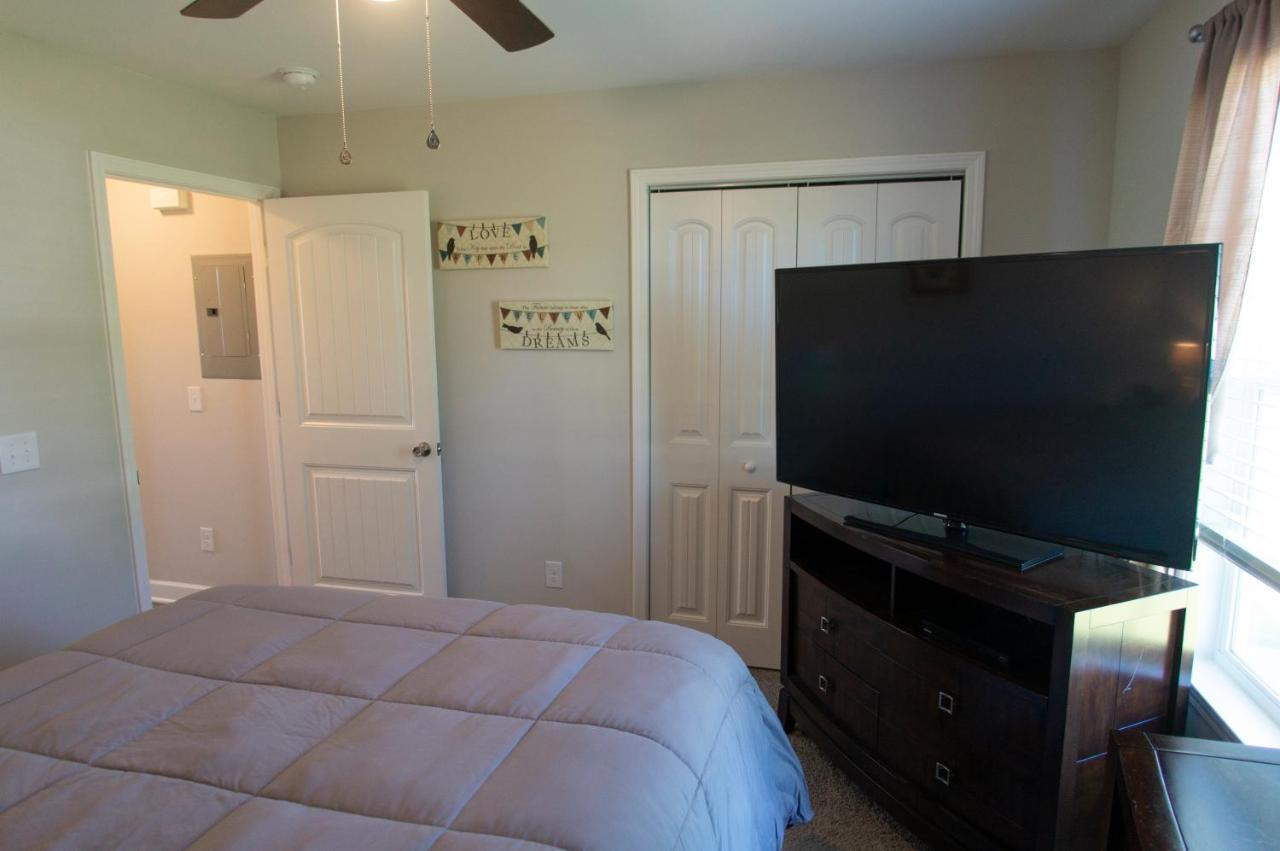 Great Little Guest Suite With Private Entry & Deck! Pet Friendly & 30 Mins To Nashville! Ashland City Extérieur photo