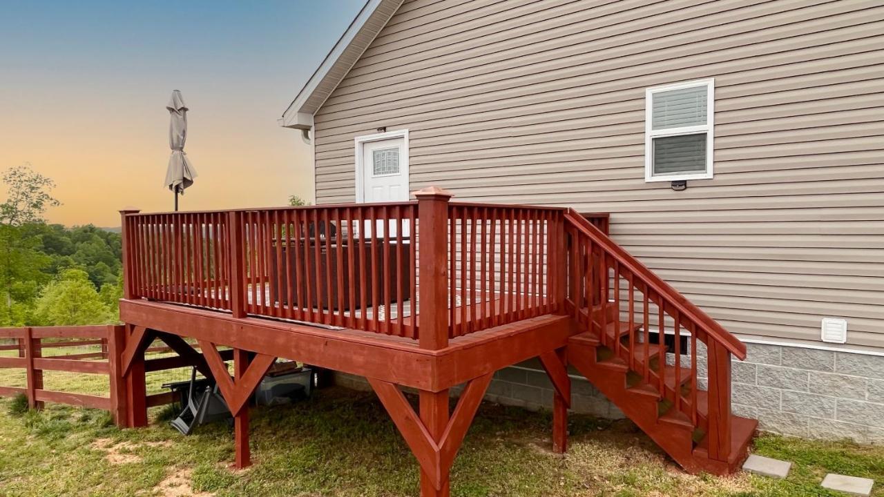 Great Little Guest Suite With Private Entry & Deck! Pet Friendly & 30 Mins To Nashville! Ashland City Extérieur photo