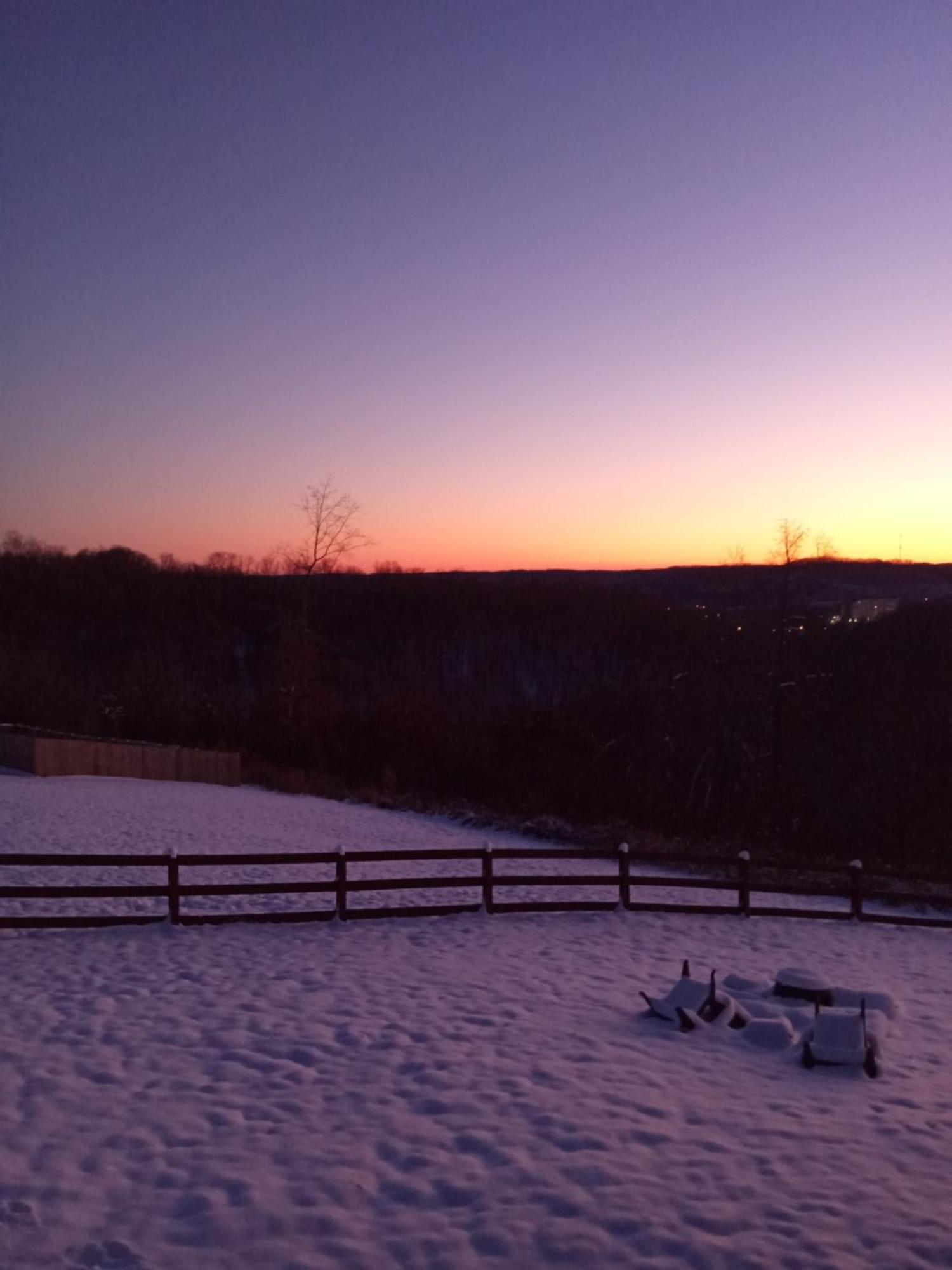 Great Little Guest Suite With Private Entry & Deck! Pet Friendly & 30 Mins To Nashville! Ashland City Extérieur photo